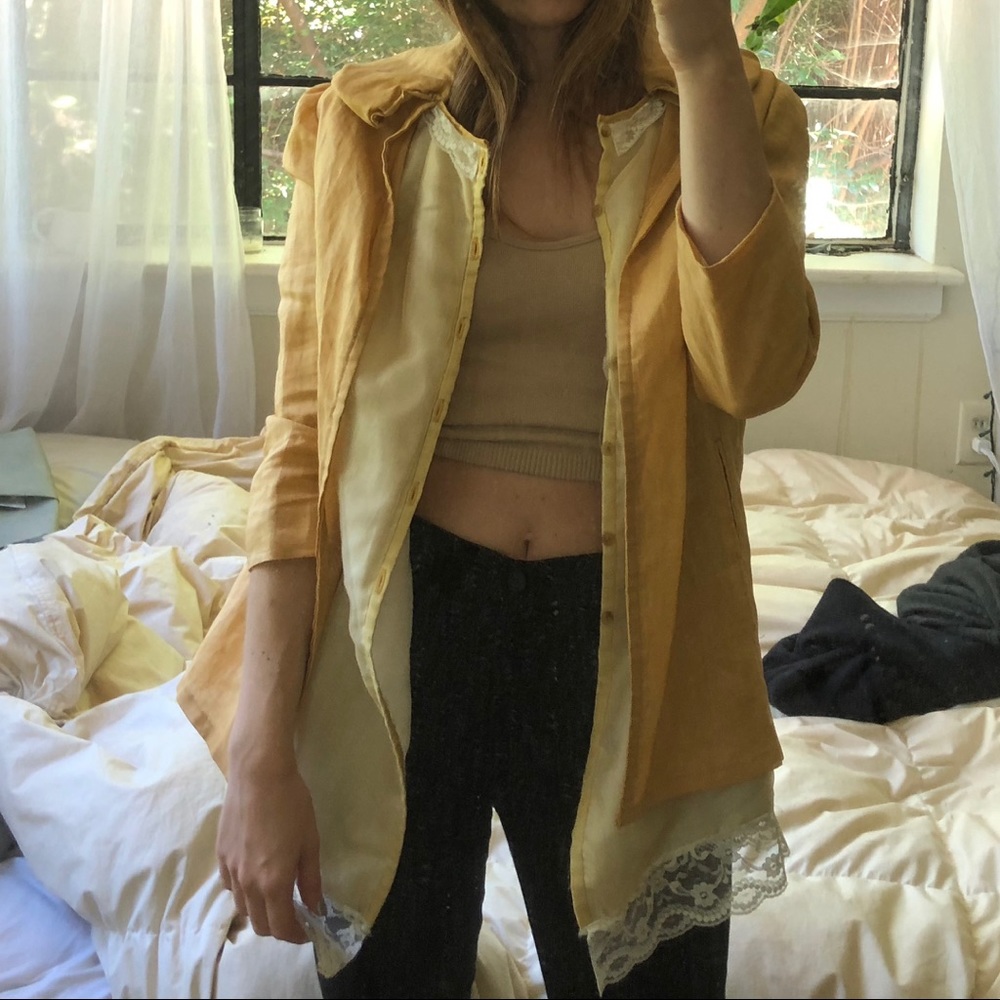 Lightweight Yellow Linen-Blend Women's Coat with Lace Trim